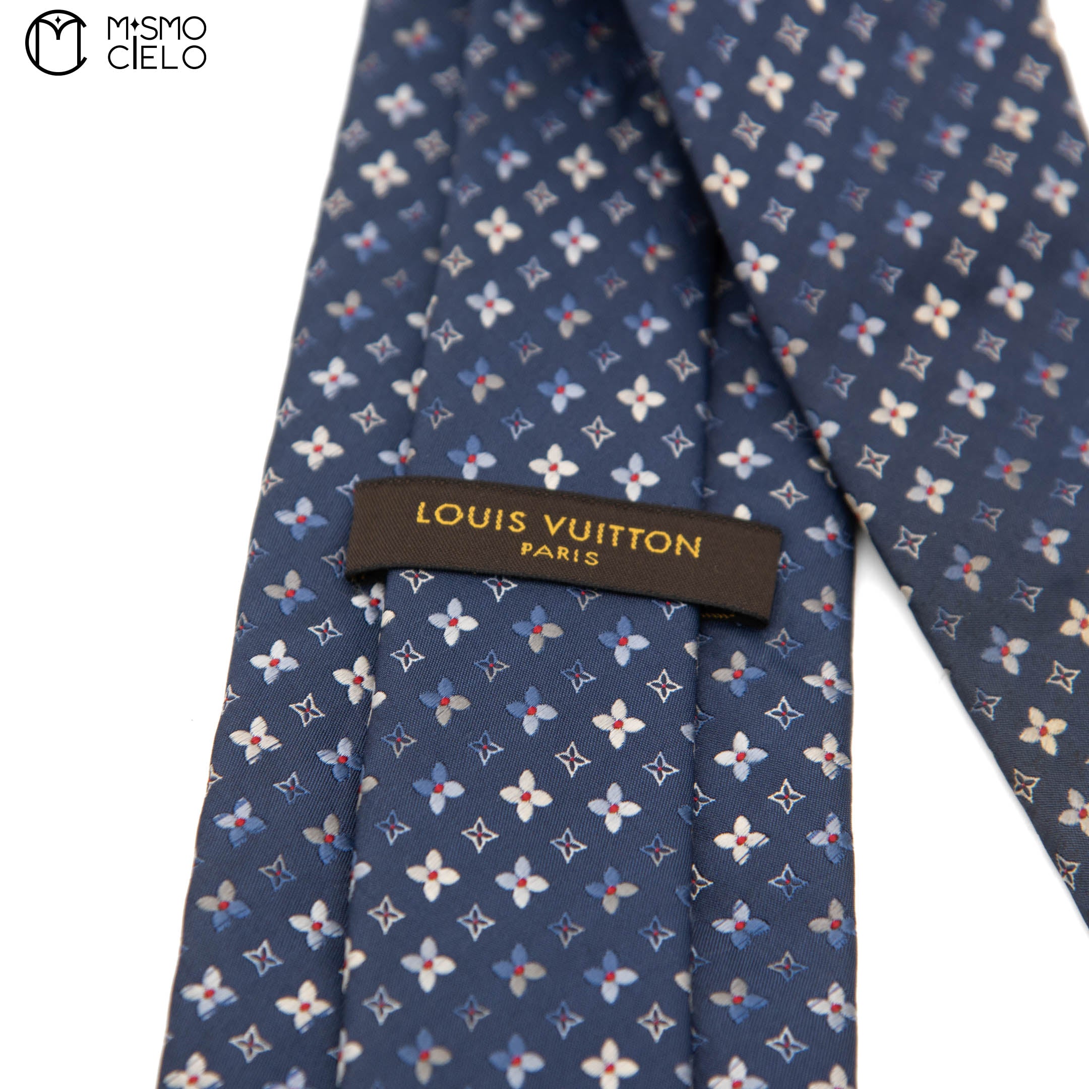 LOUIS VUITTON Tie in Great Condition