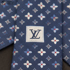LOUIS VUITTON Tie in Great Condition