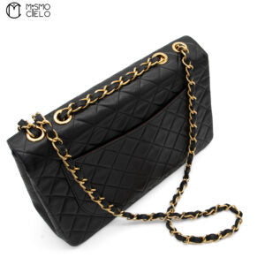 Maxi Classic Flap Shoulder Bag