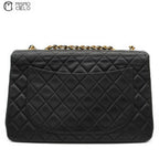 Maxi Classic Flap Shoulder Bag
