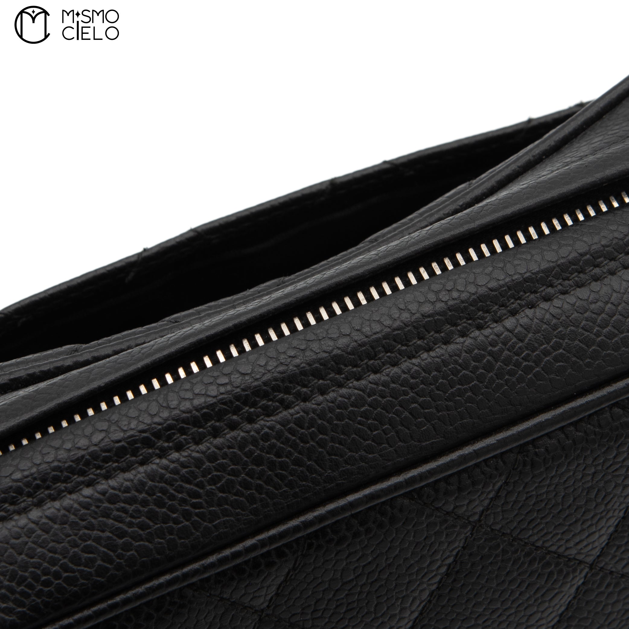 Black Caviar Gold Chain Shoulder Bag