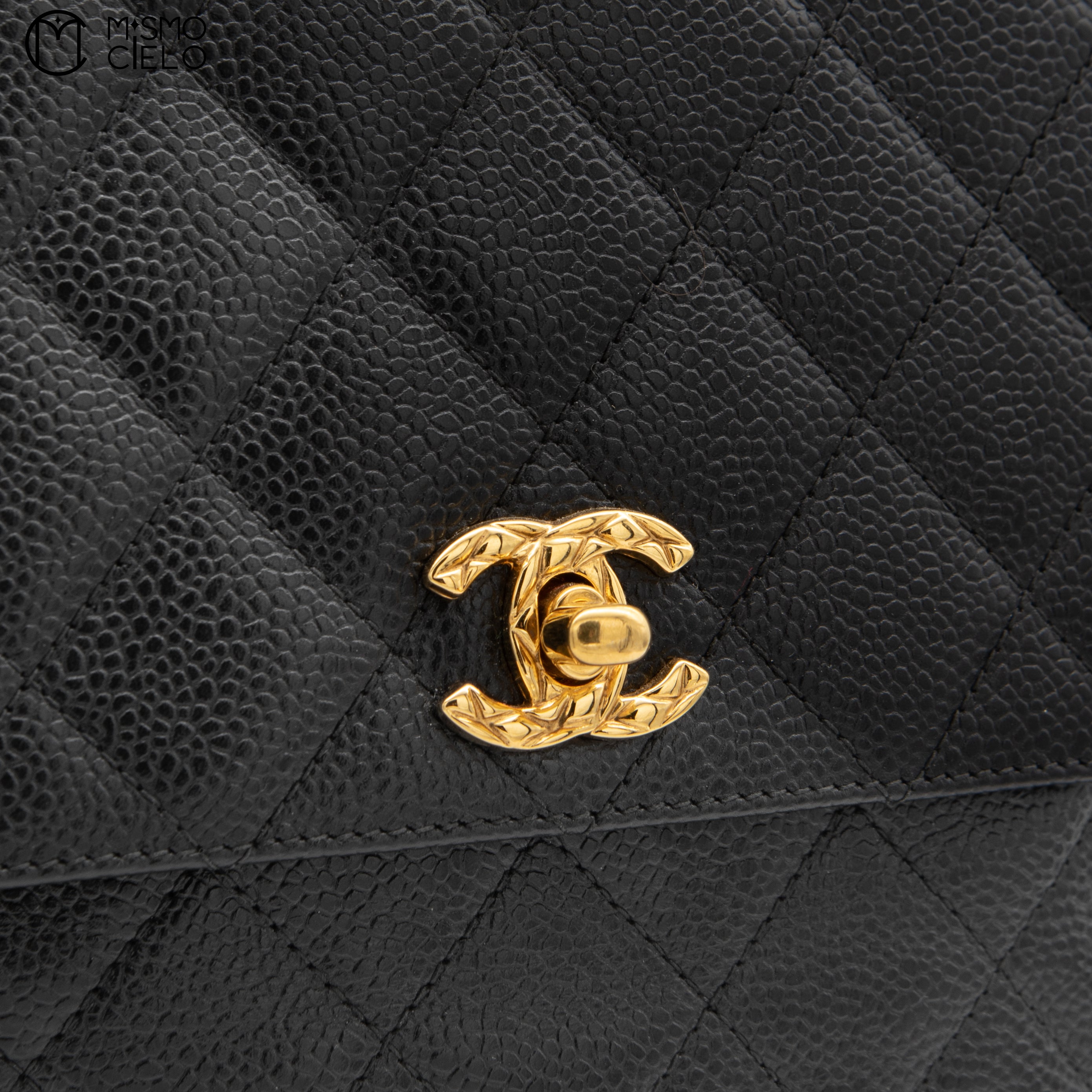 Black Caviar Gold Chain Shoulder Bag