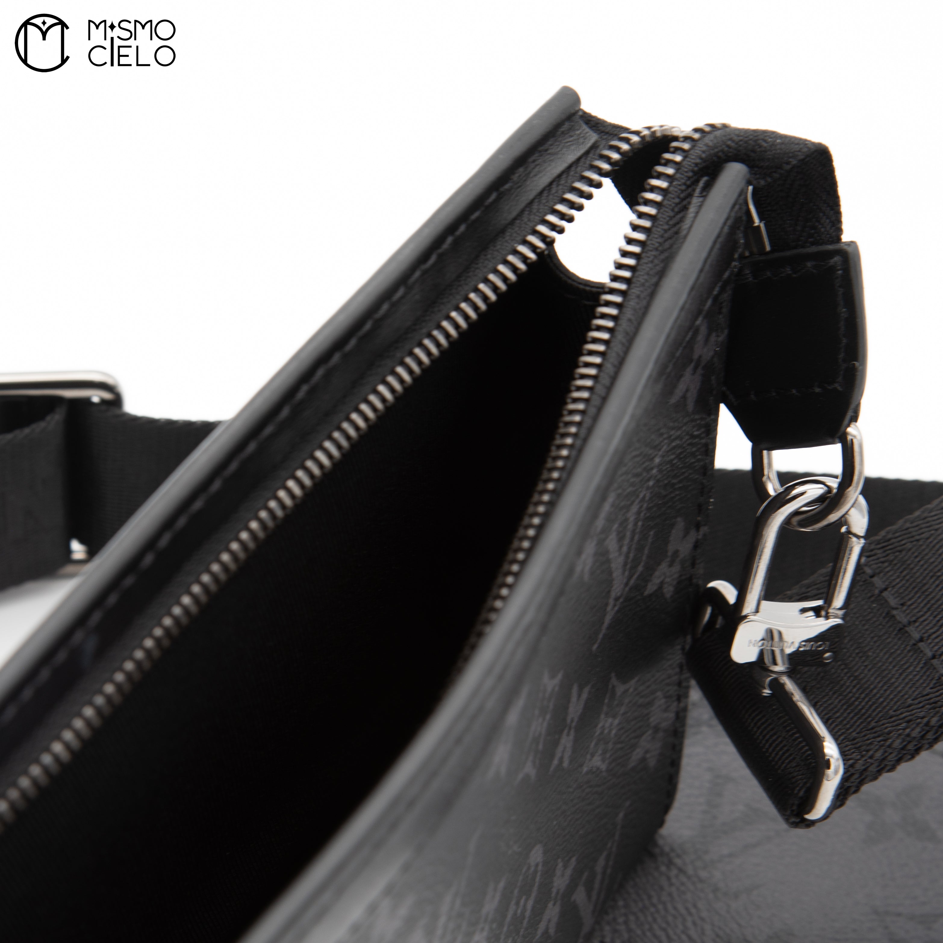 Gaston Wearable Wallet