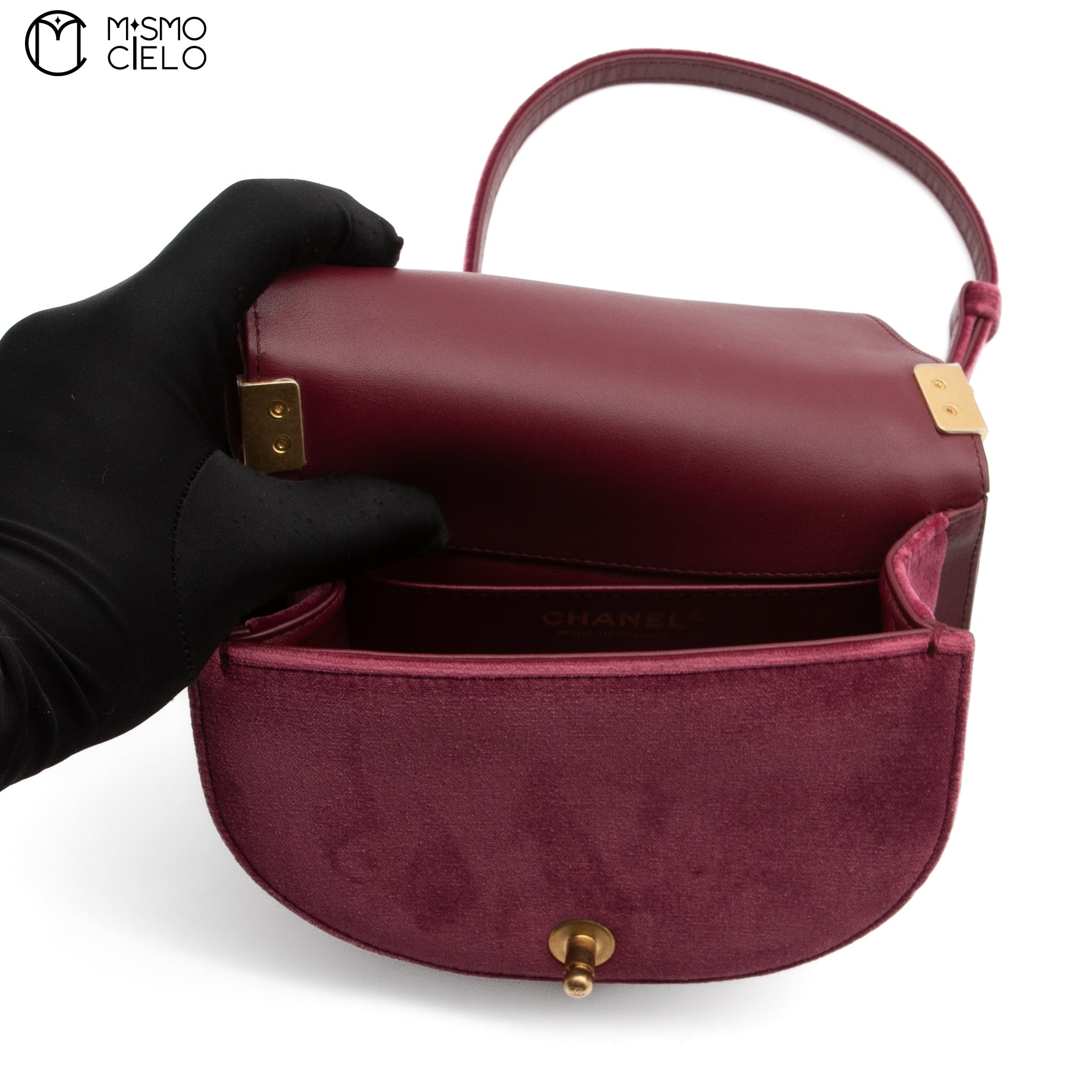 Velour Chain Purple Boy Shoulder Bag