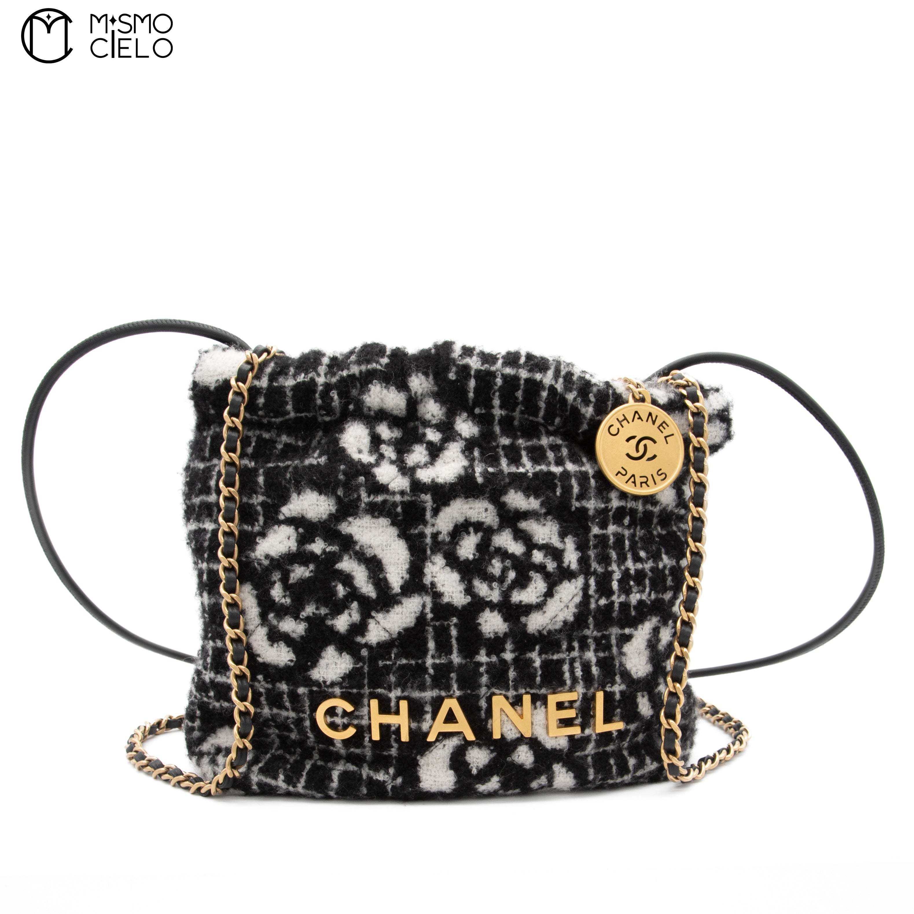 White And Black Mini Cashmere Jacquard Camellia