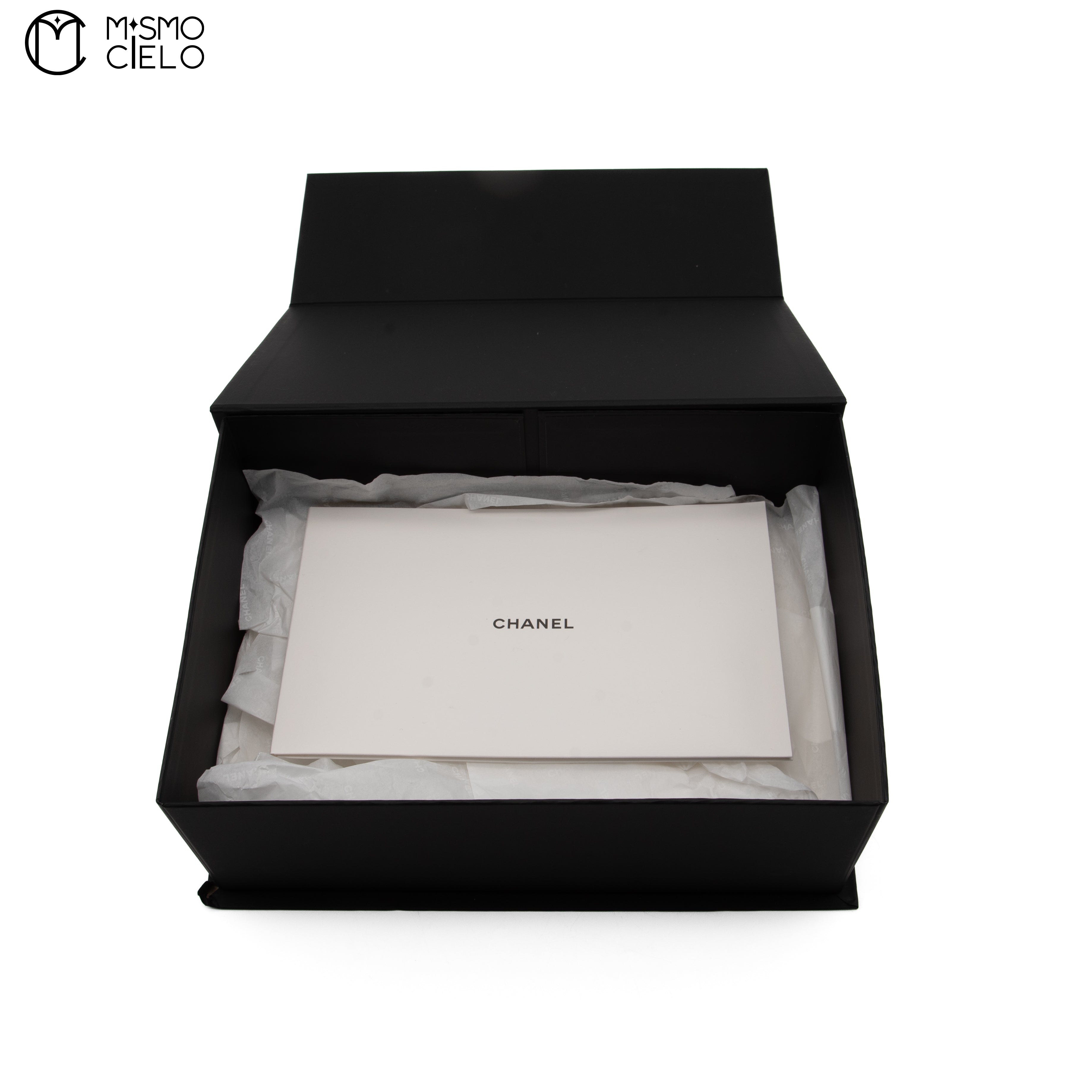 White And Black Mini Cashmere Jacquard Camellia