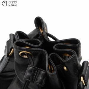 Triple Coco With Lamb Chain Shoulder Pouch