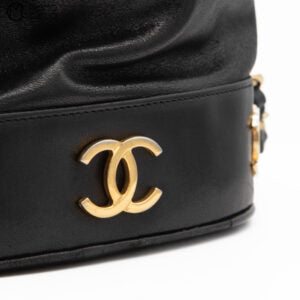 Triple Coco With Lamb Chain Shoulder Pouch