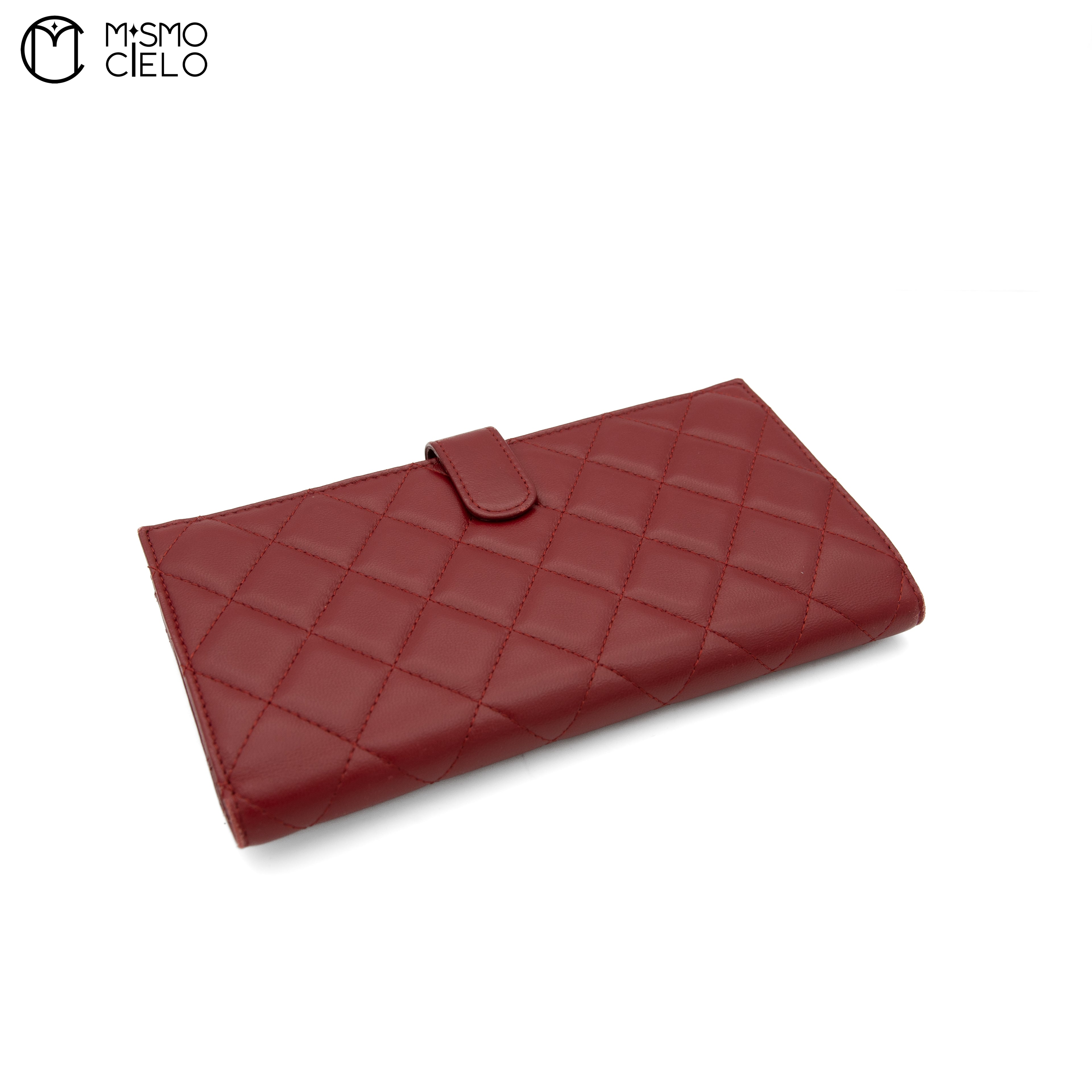 Matelasse Wallet With Double Hook