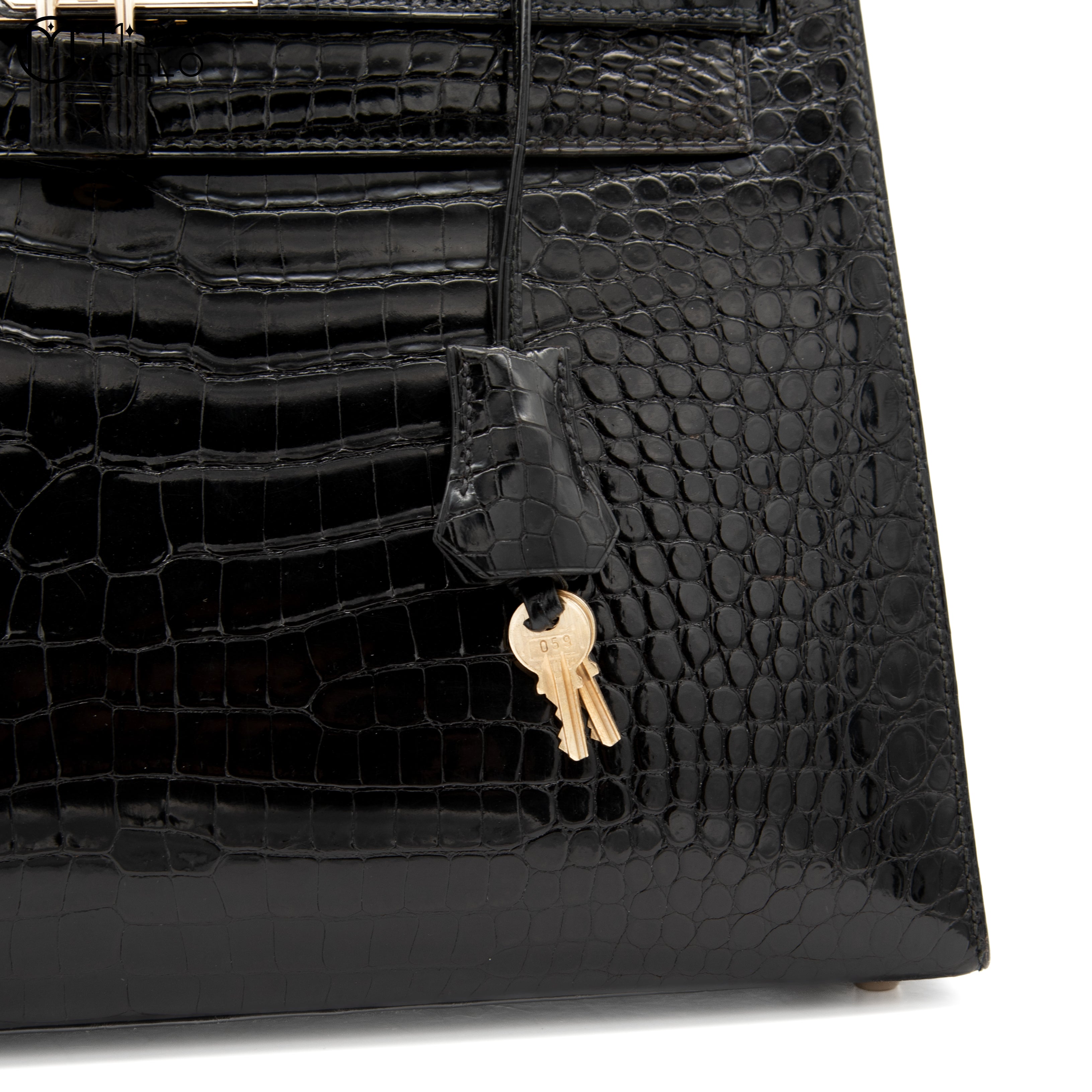Kelly 32 Noir Crocodile Handbag W Engraved w/ Strap
