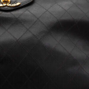 Bicolor Supermodel Chain Travel Bag