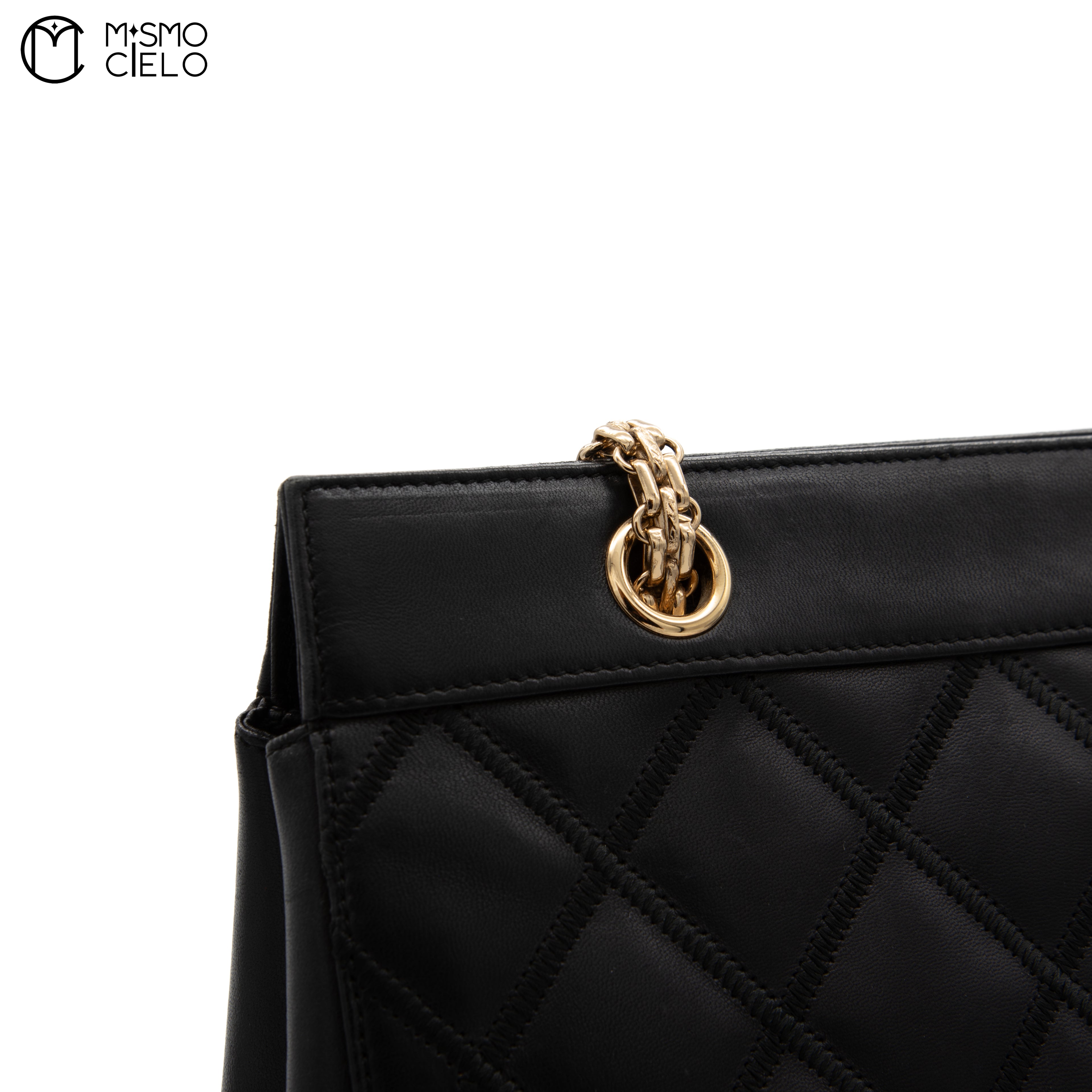 Ultra Stitch Matelasse chain Tote Bag