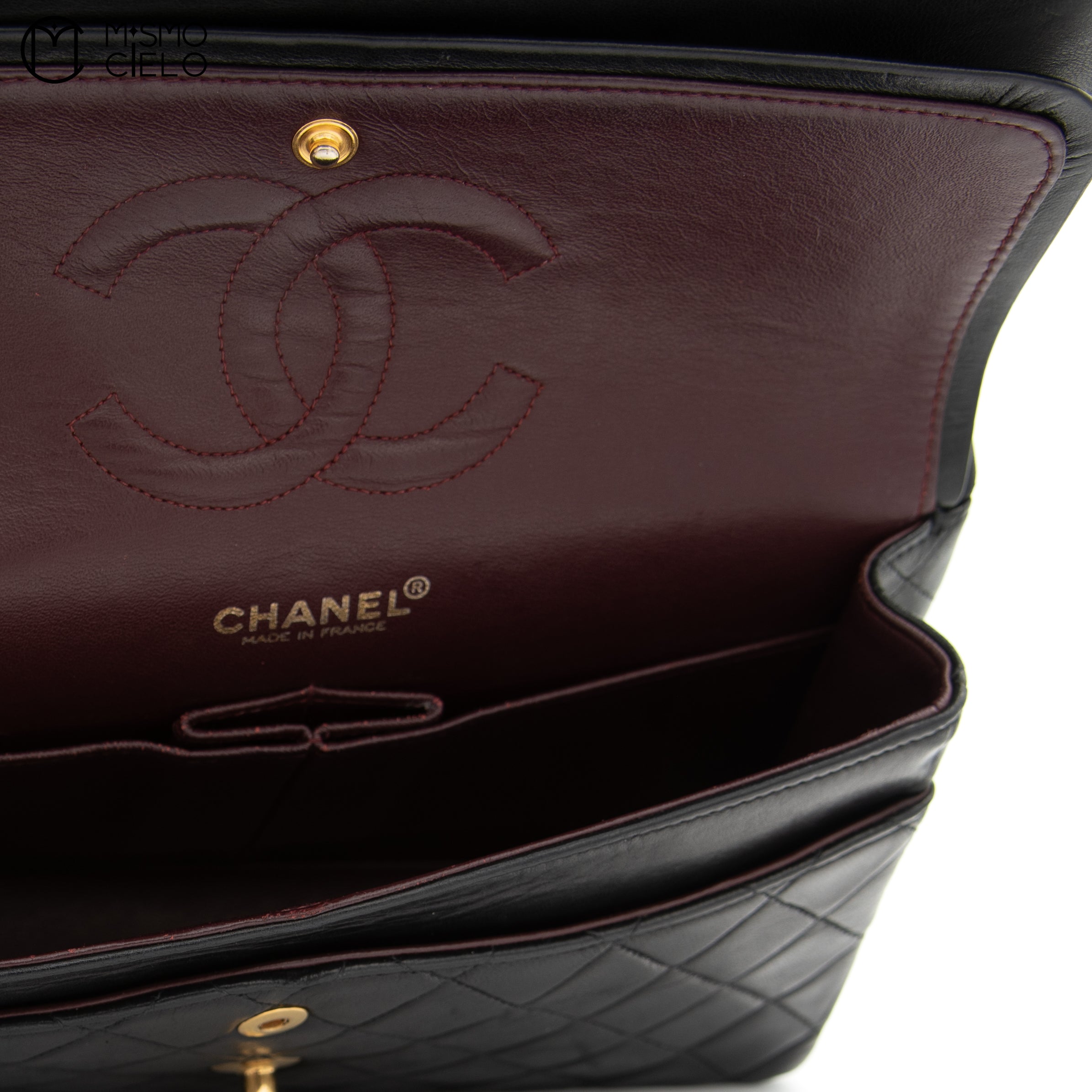 Classic W Flap 25 Shoulder Bag 6th Series