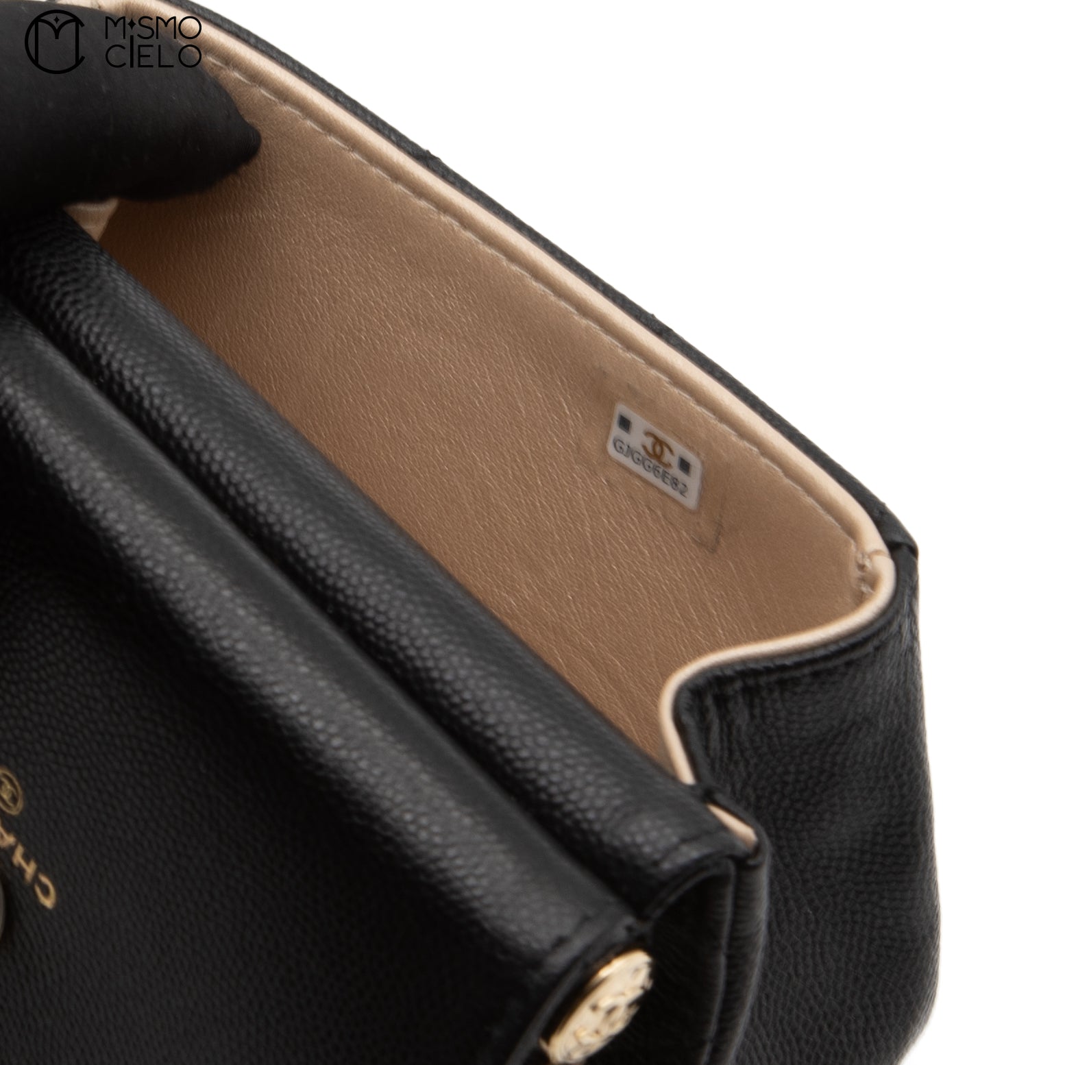 Matelasse Caviar Skin Coco Mark Pouch