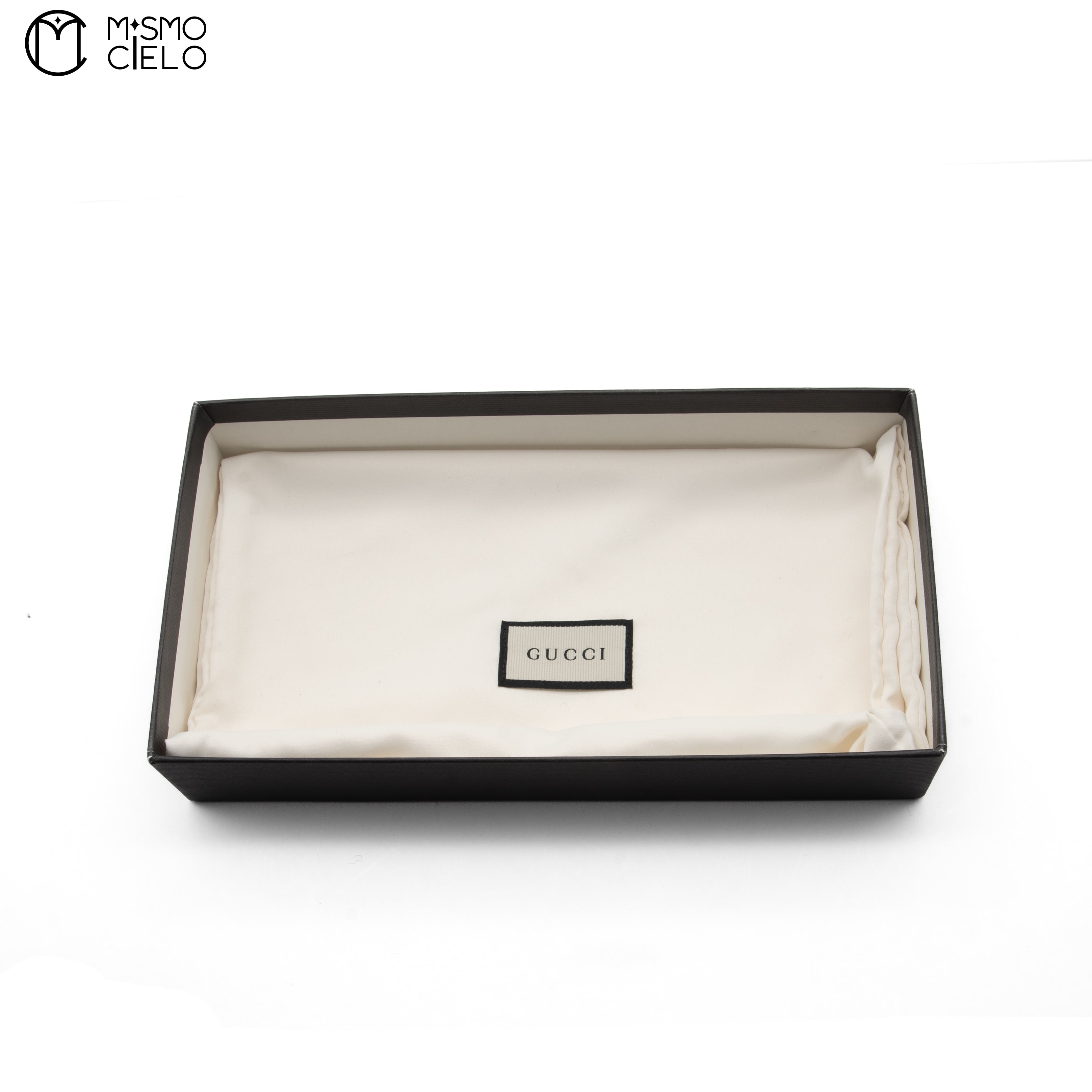 GUCCI Black Leather Embossed Logo Round Zip Wallet * ^