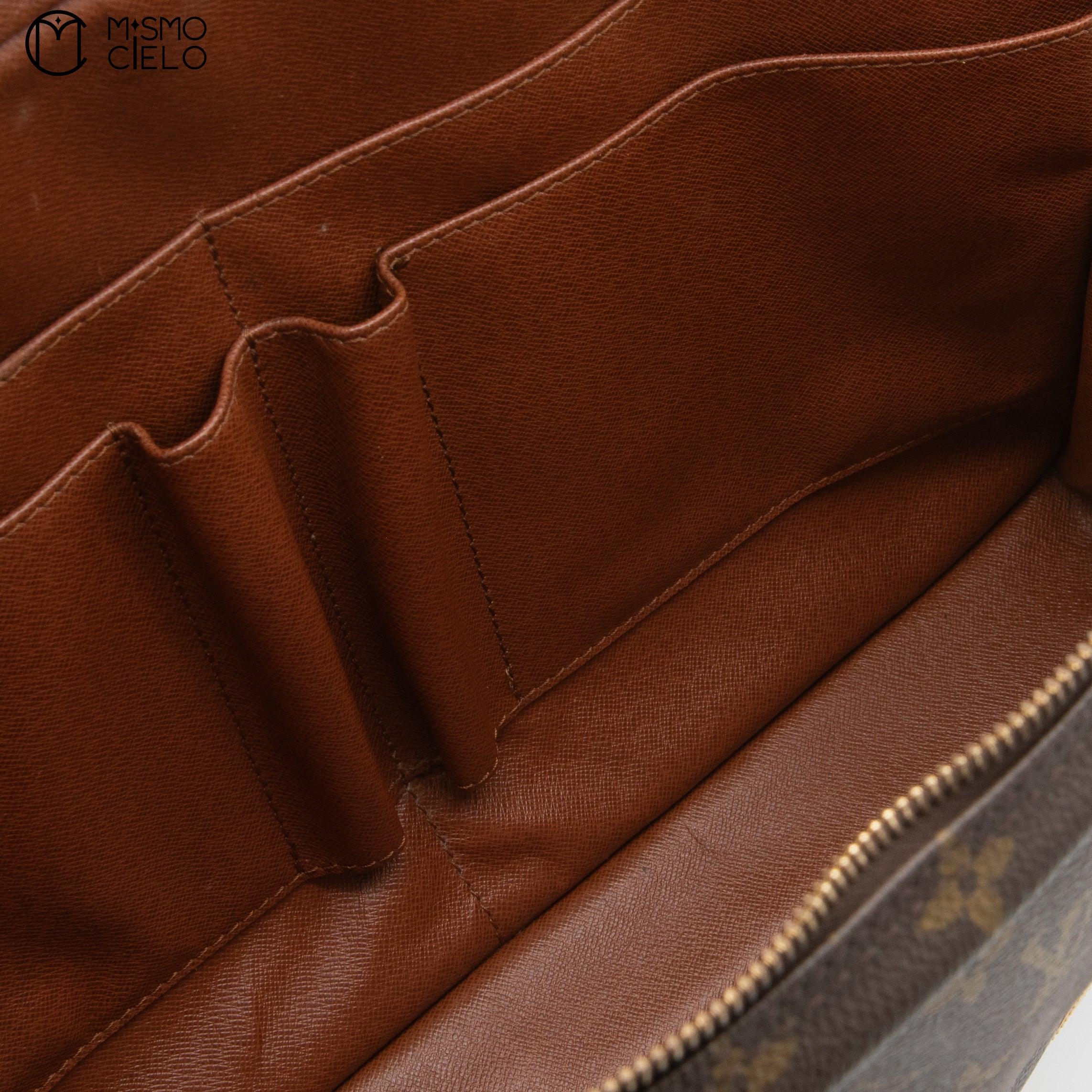 LOUIS VUITTON M53361 Porto Document Voyage