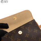 LOUIS VUITTON Pochette Florentine