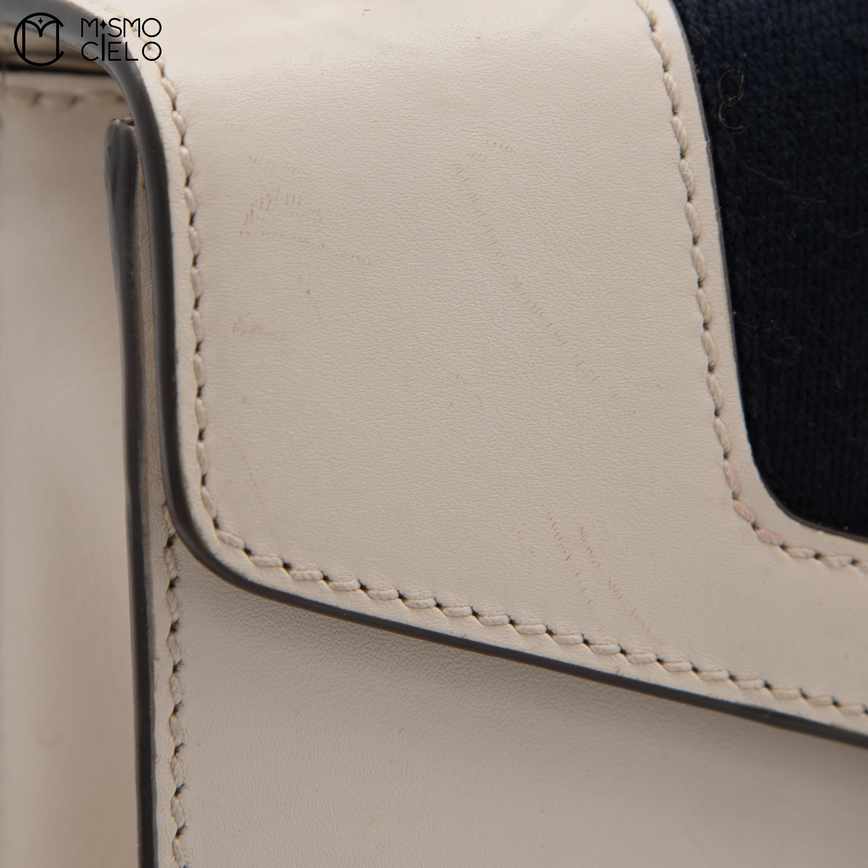 GUCCI White Small Sylvie Shoulder Bag