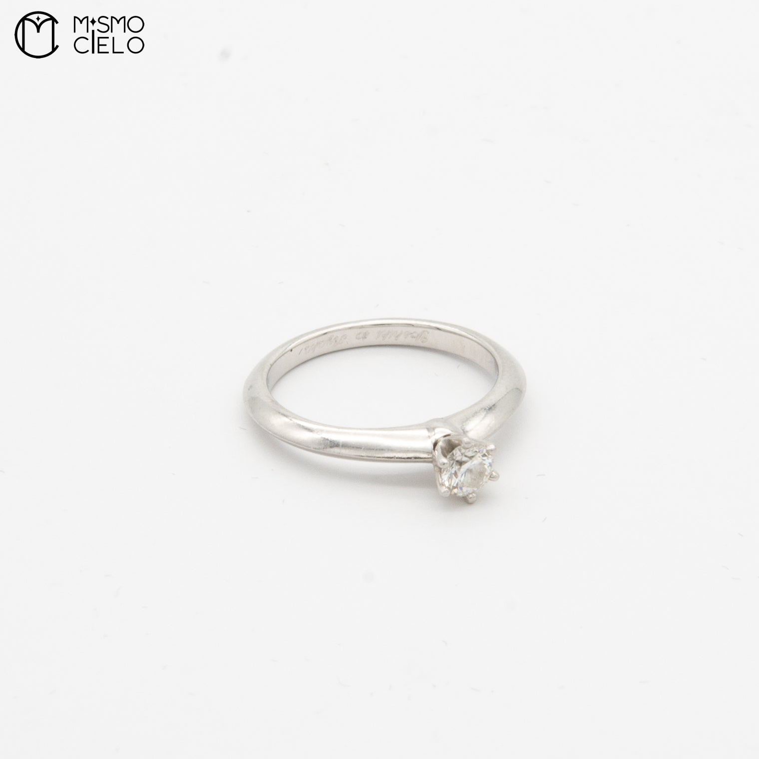 0.21ct VS2 Diamond Ring