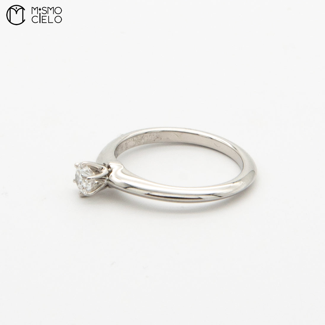 0.25ct VVS1 Diamond Ring