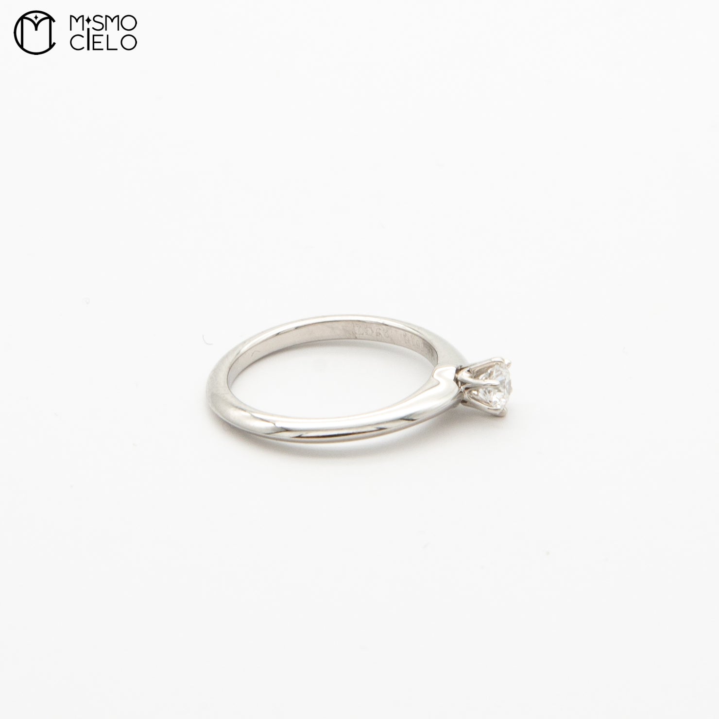 0.25ct VVS1 Diamond Ring