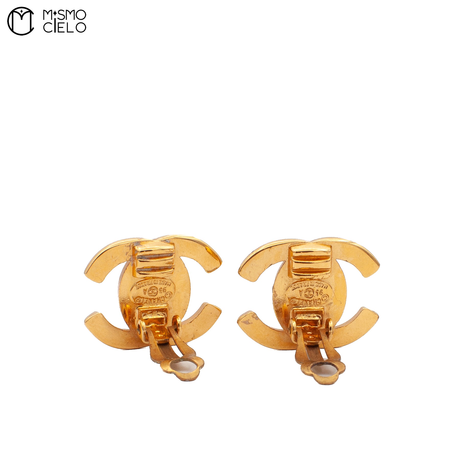 CHANEL Turn lock motif Clip-on Gold Earring