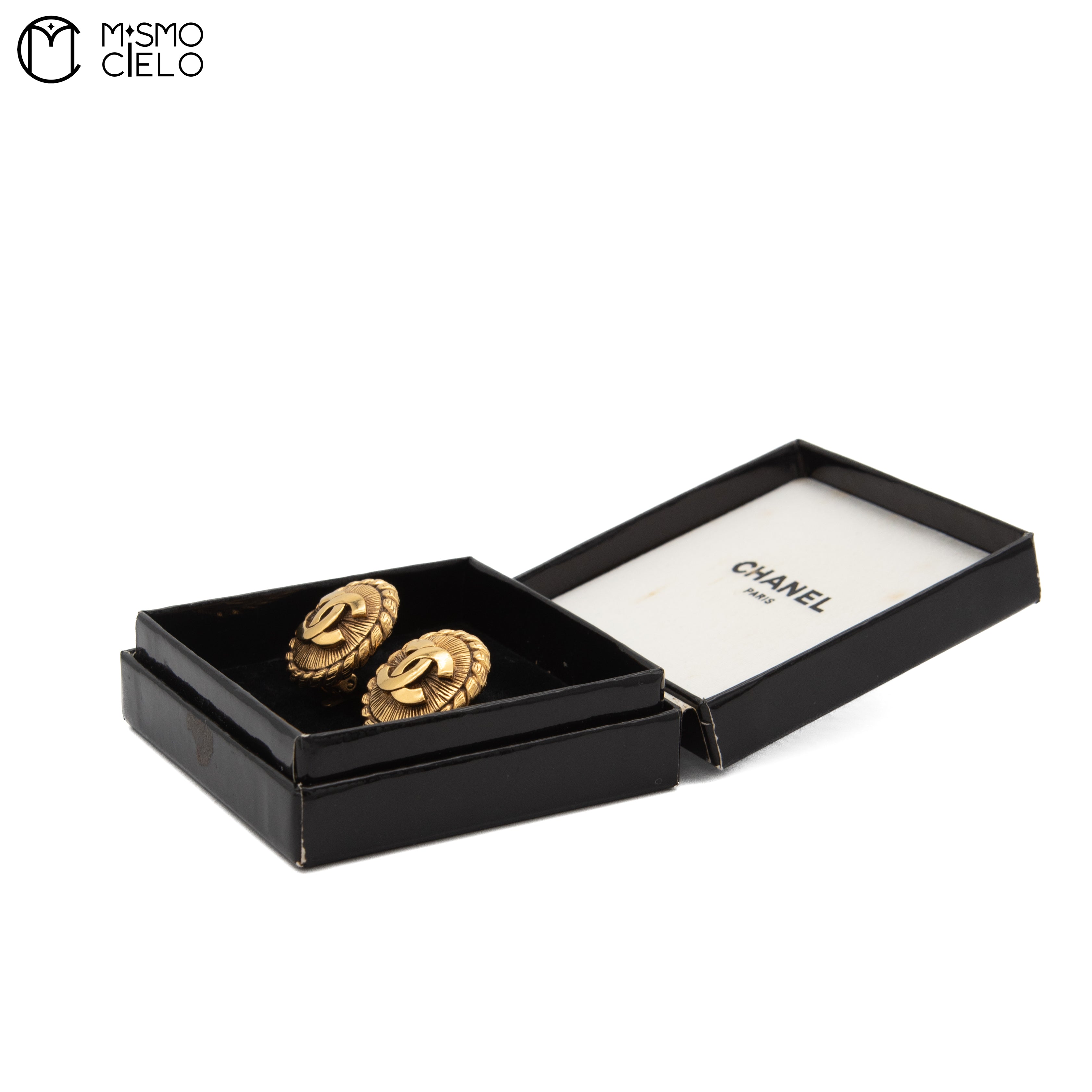 Rope Edge CC Logo Clip-on earrings