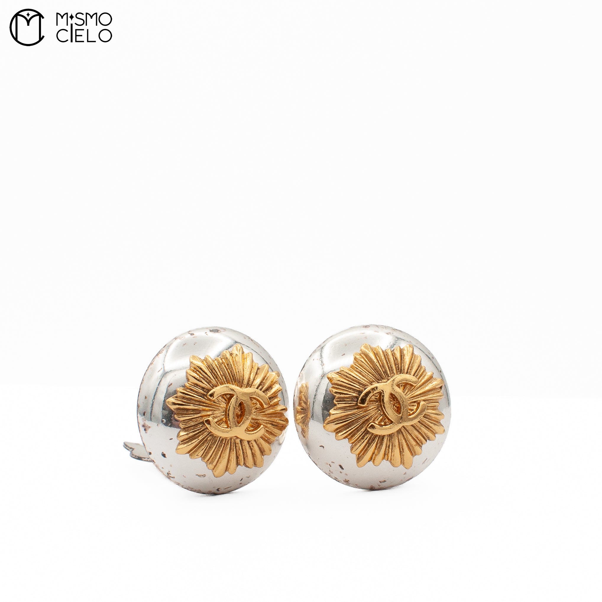 96A Coco Mark Classic Vintage Clip-on Earrings