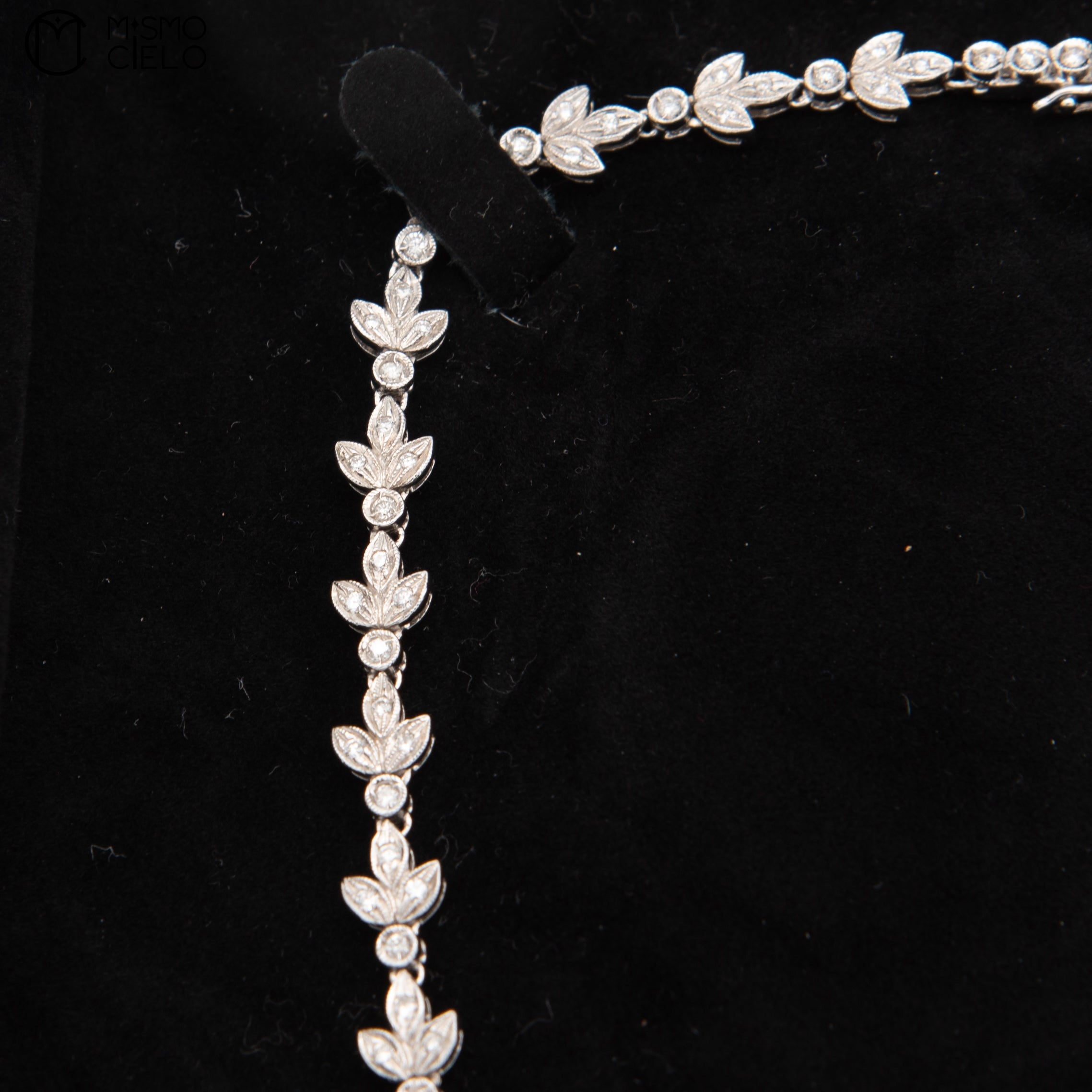 White Gold 23.1g and Diamond Necklace