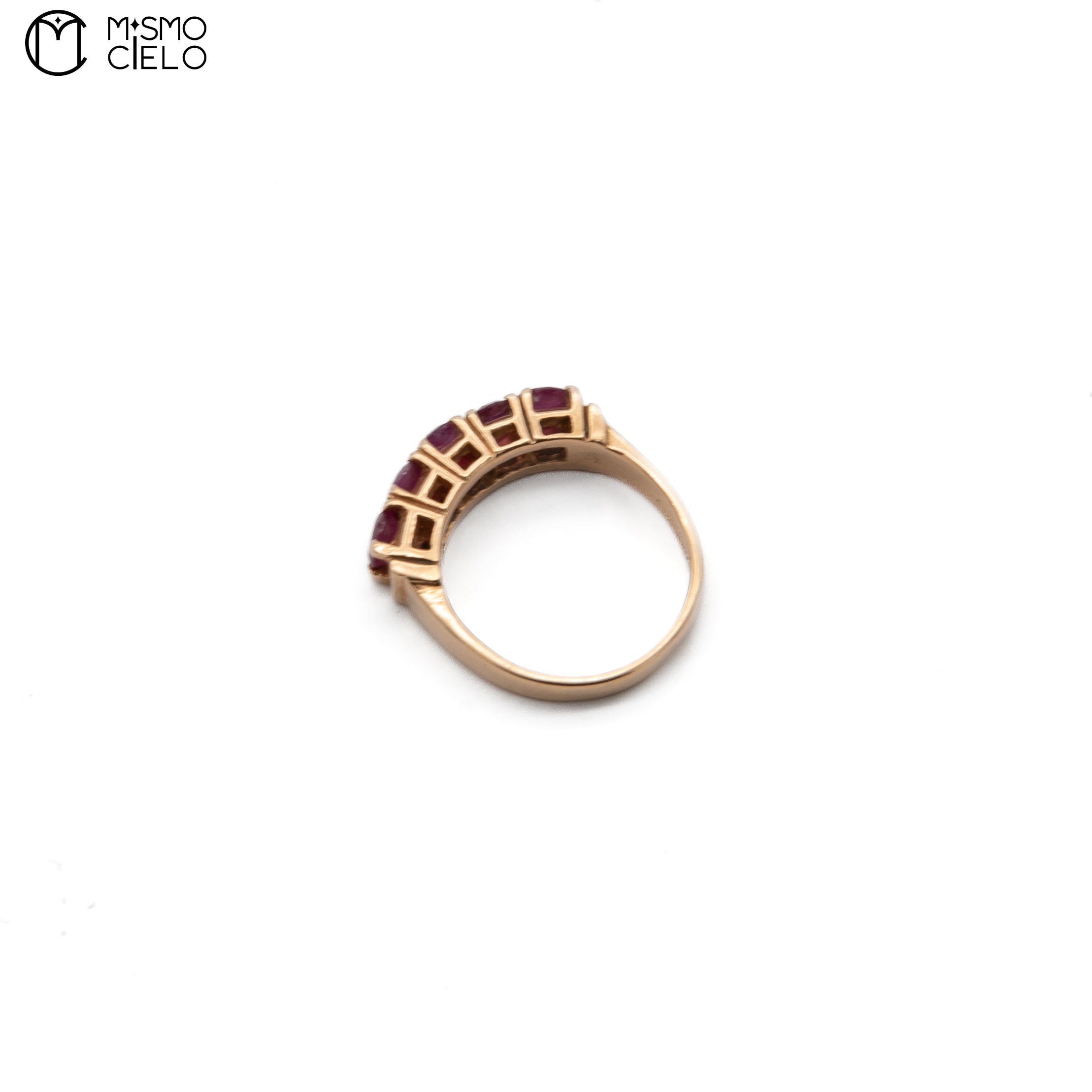 18 K Gold 67% and Ruby 4.3g Ring