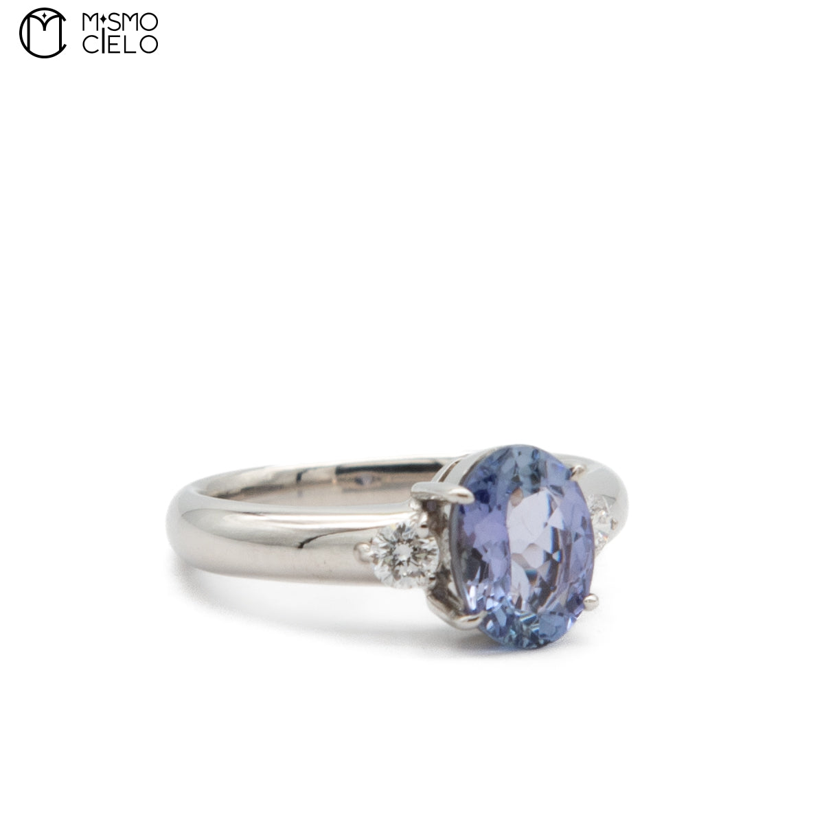 900 Tanzanite and Diamond 4.5g Ring