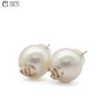 Pearl B16 V Coco Mark Earrings