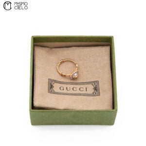 Ring with Peal and Crystals