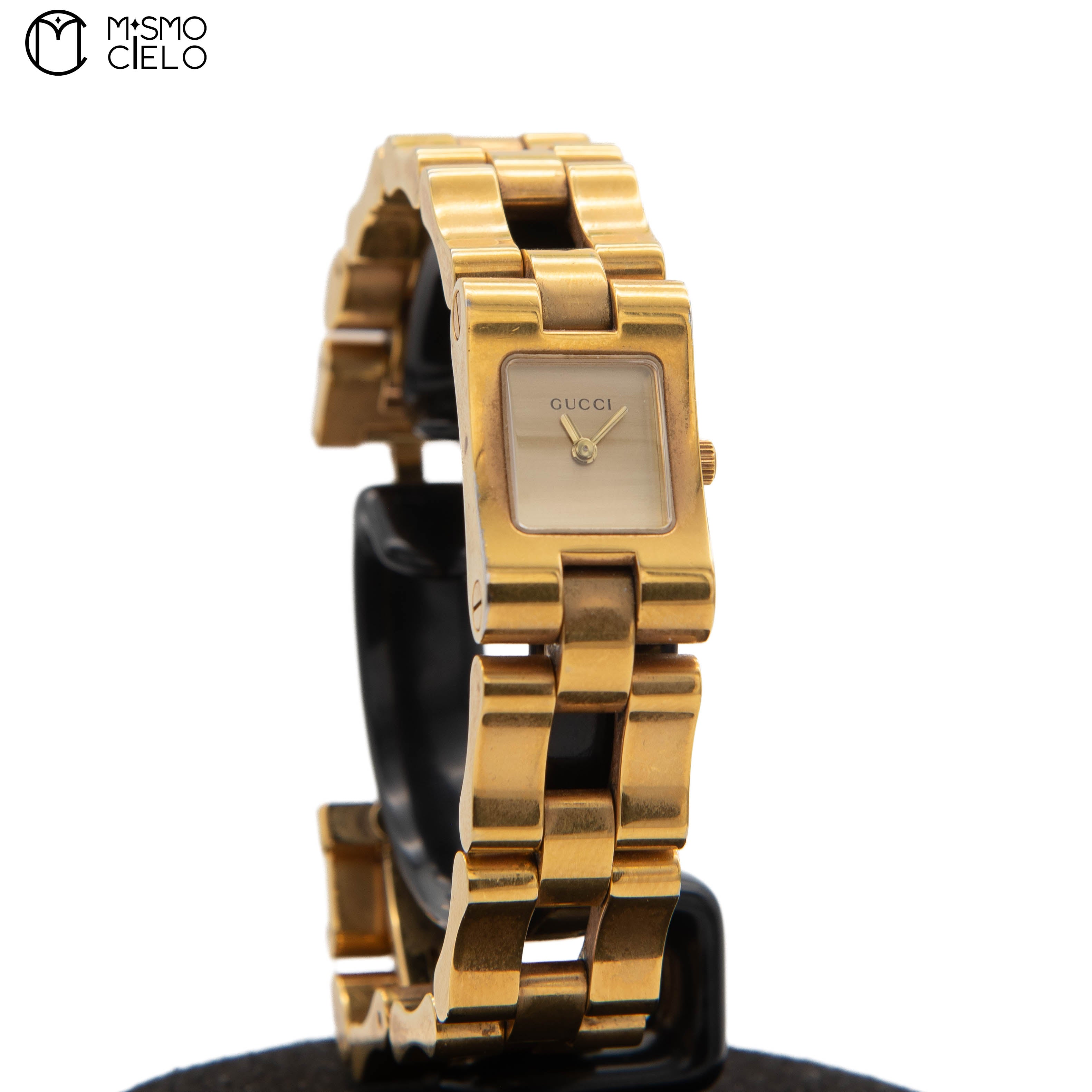 GUCCI 2305L Gold Watch