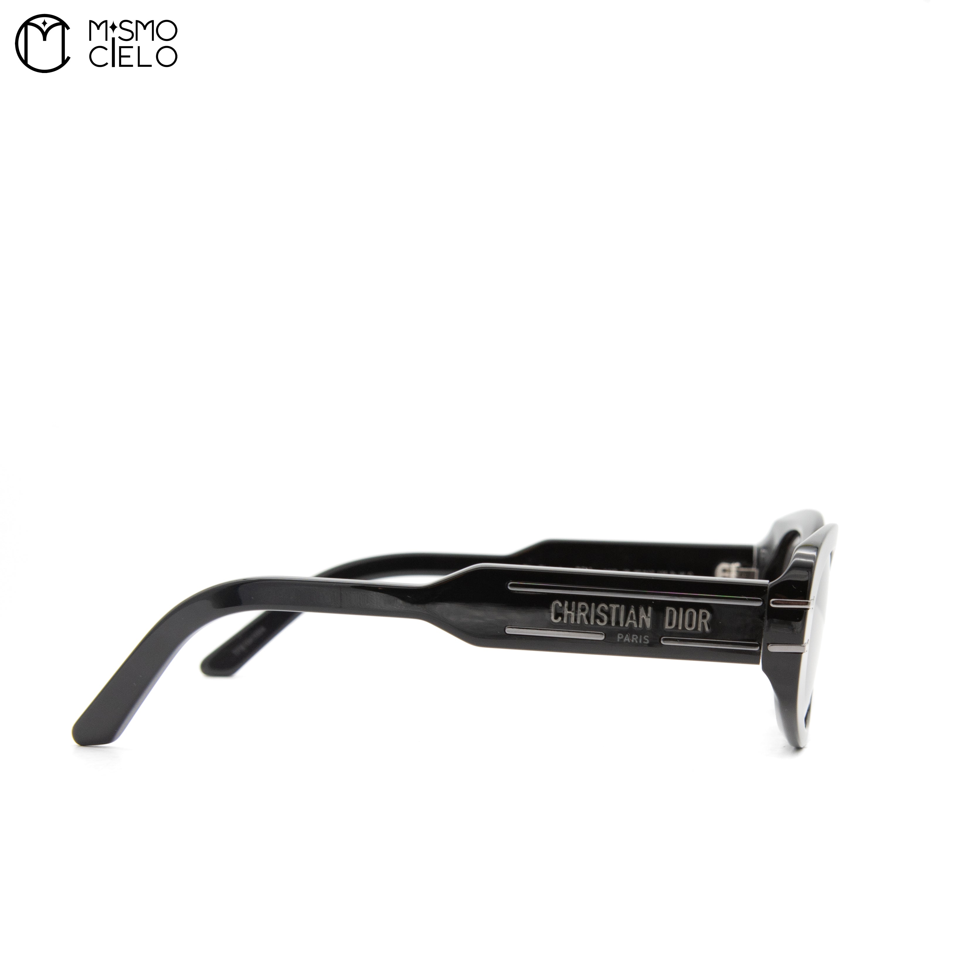 Signature B8U Black Oval Sunglasses