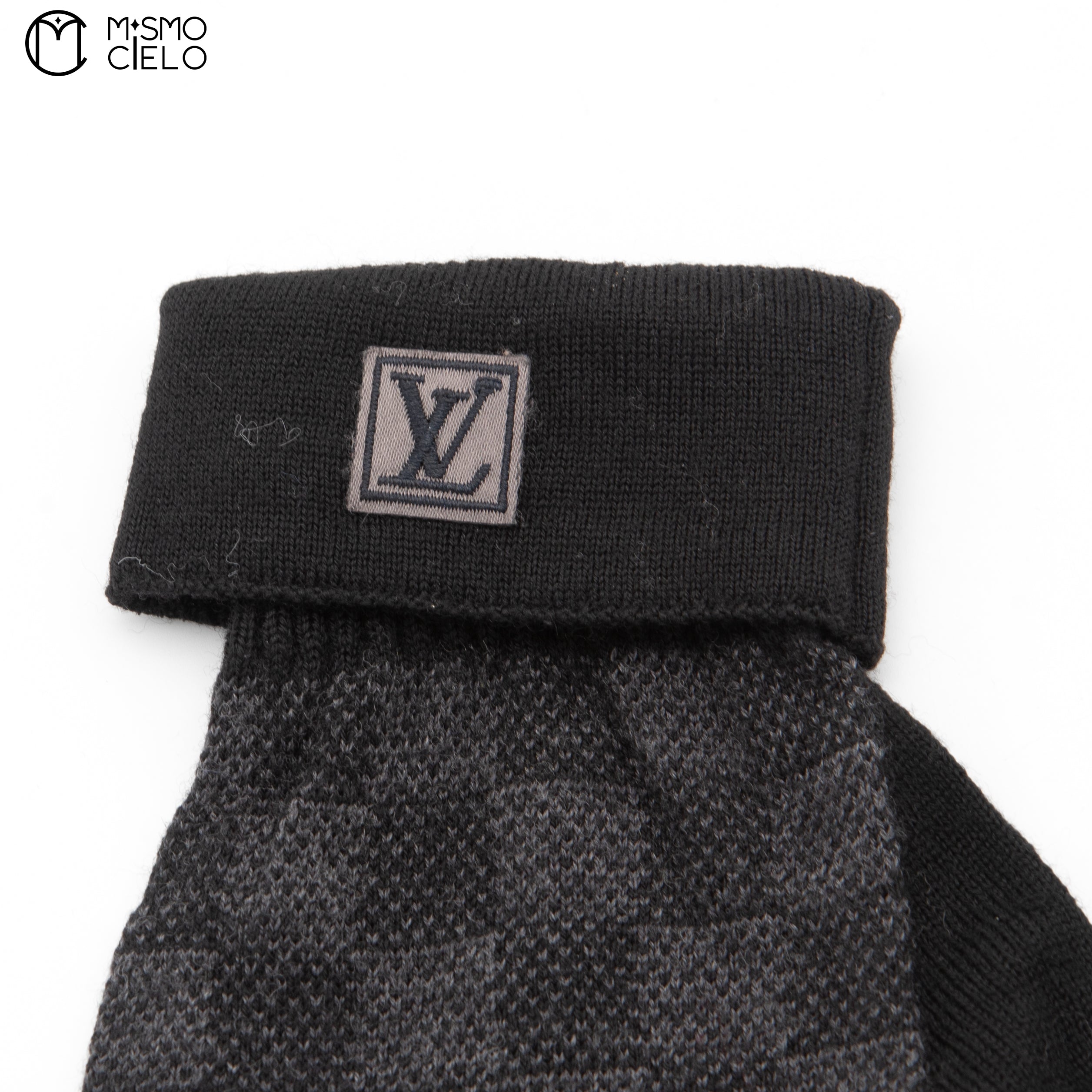 Gon Petit Damier Gloves