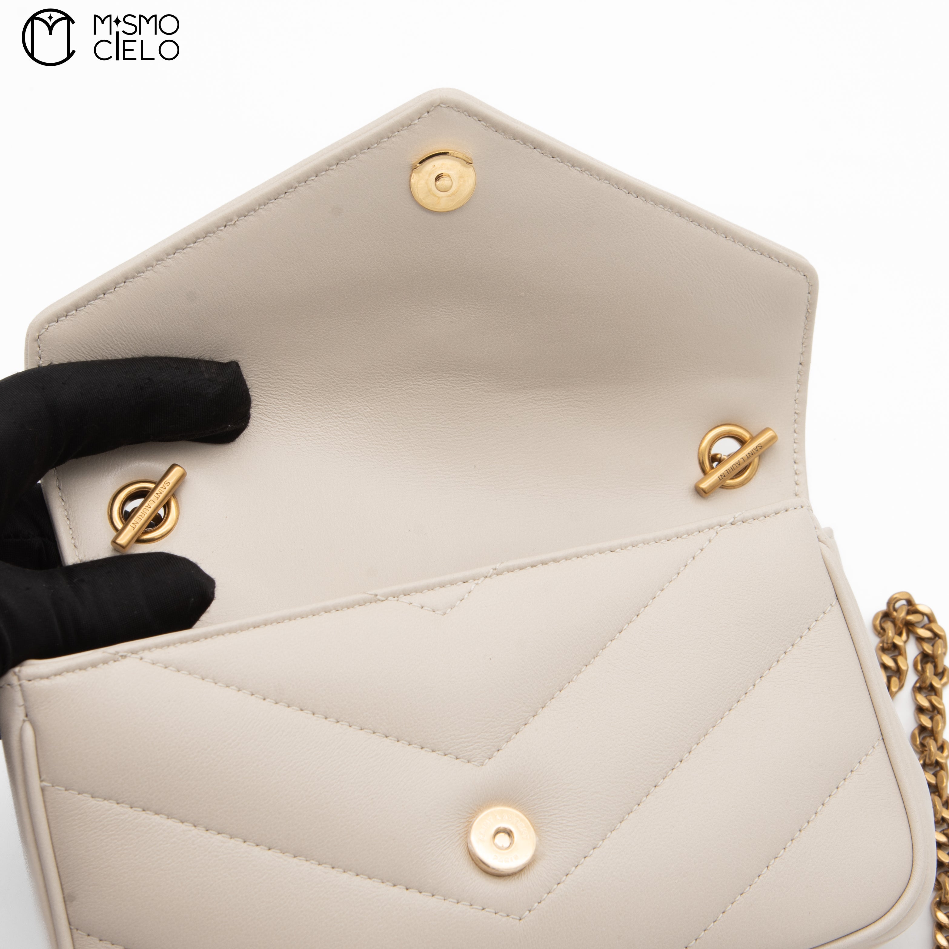 White Lulu Leather V-Stitch Chain Shoulder