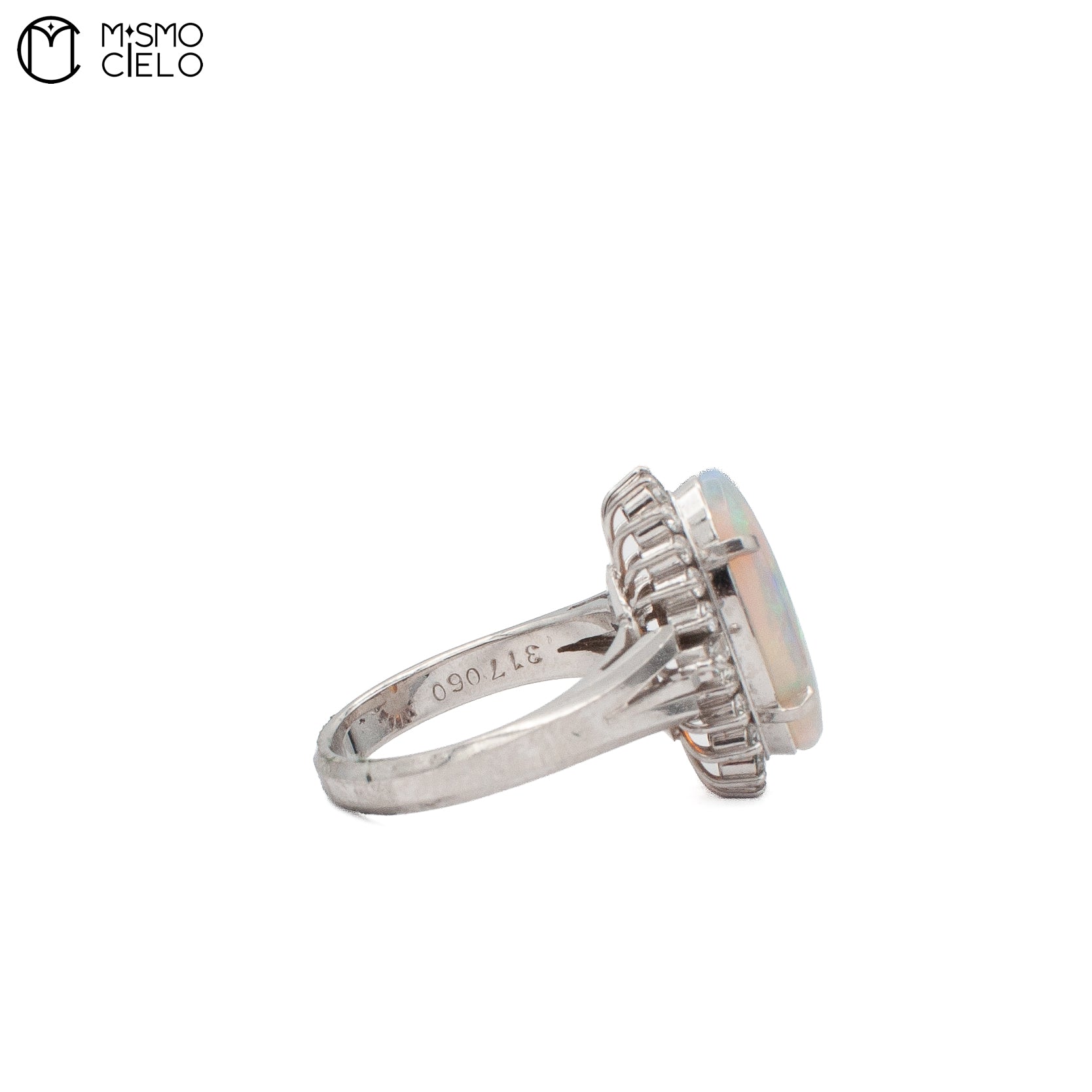 Platinum 900 Opal and Diamond Ring 10.3g Size 13