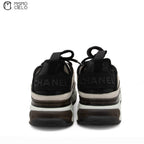 Sneaker Size 38