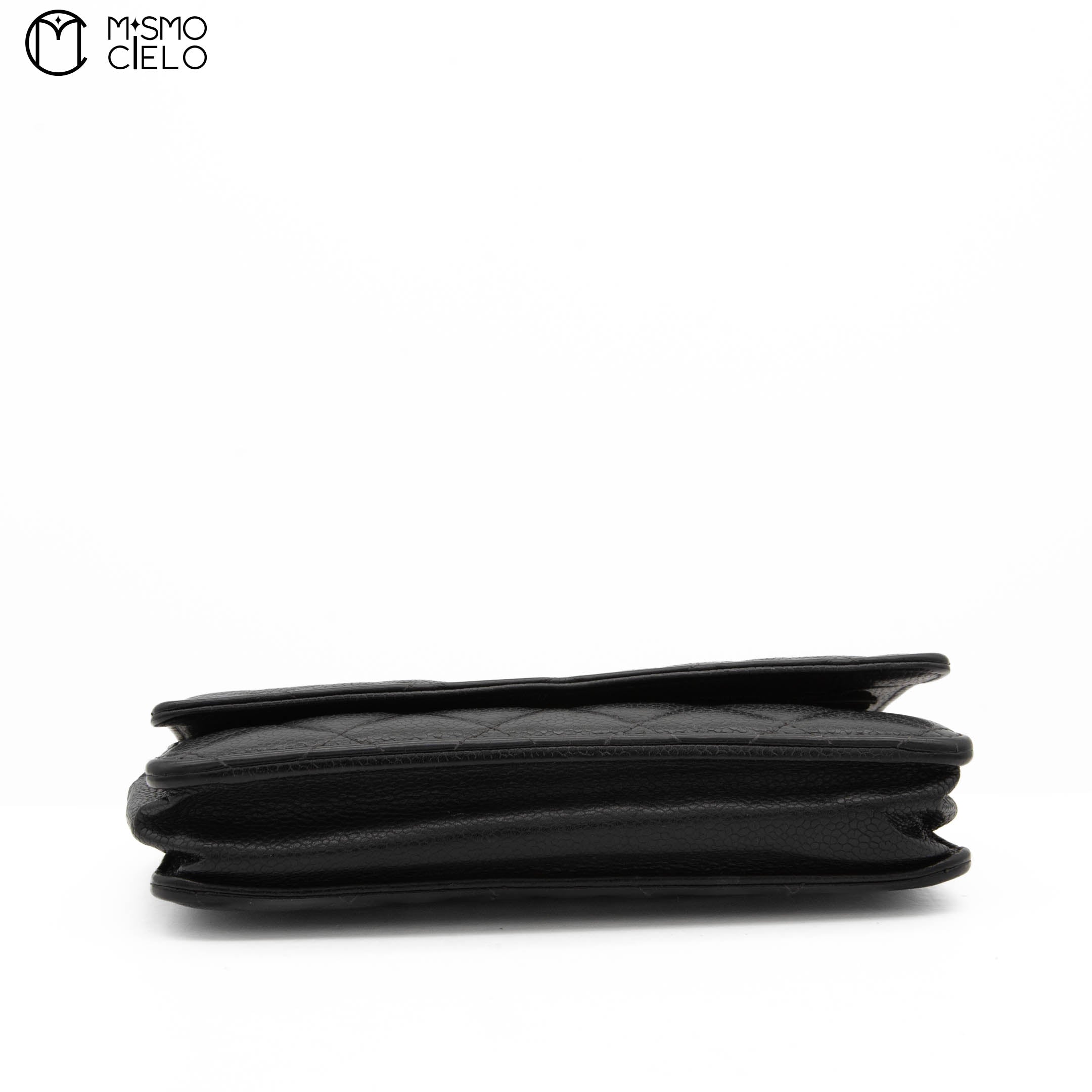 Caviar Classic Wallet with Chain